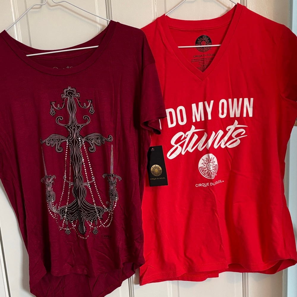 Cirque du Soleil Red and Burgundy Tee Set